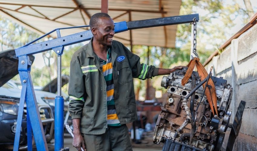 When Should You Consult a Ford Mechanic in Harare?